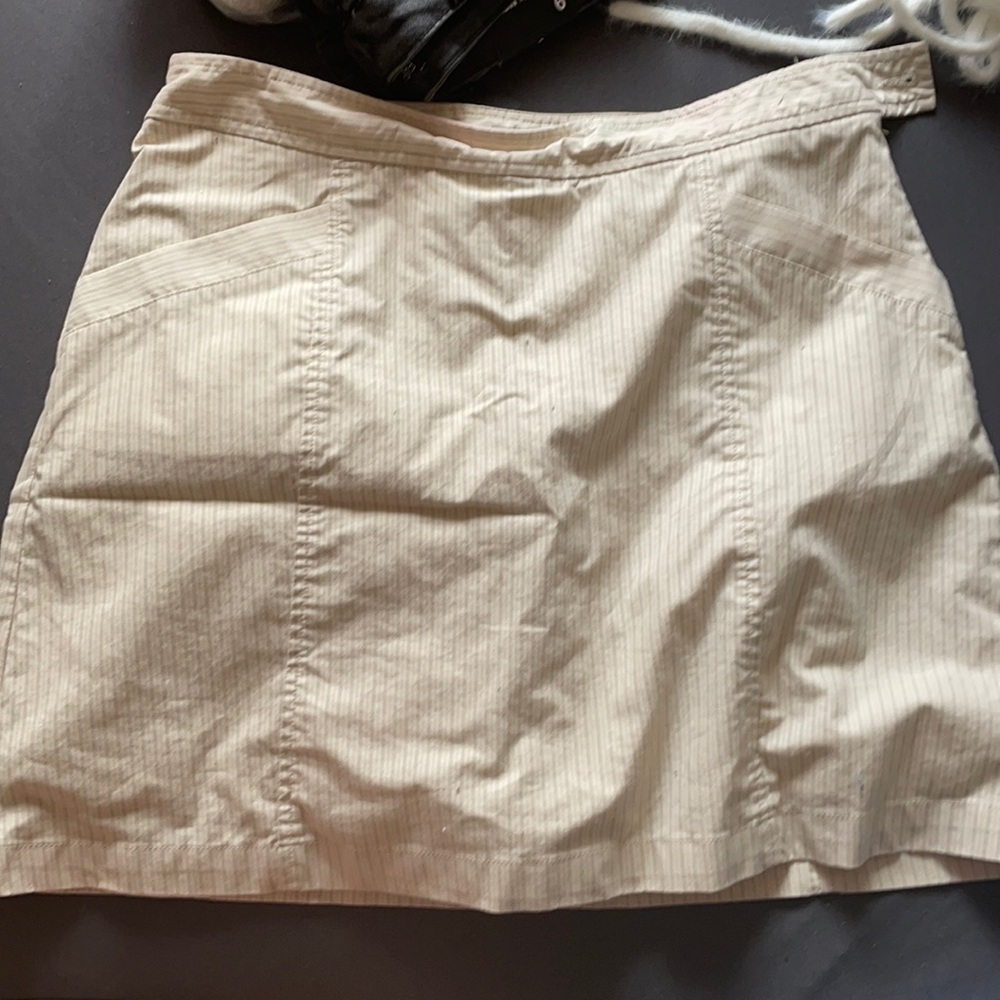 YELLOW SUMMER SKORT